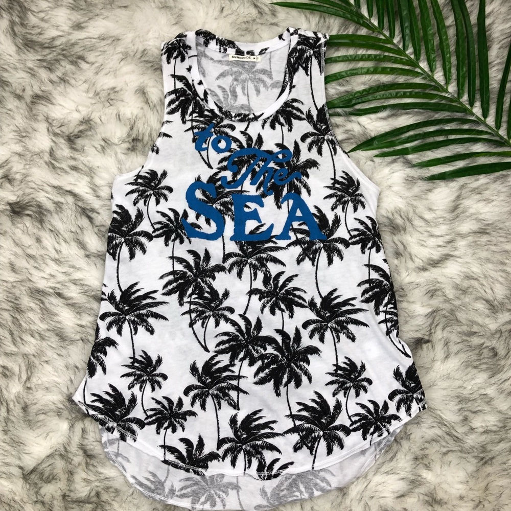 Sunny side To The Sea Tank Size Med Palm Trees